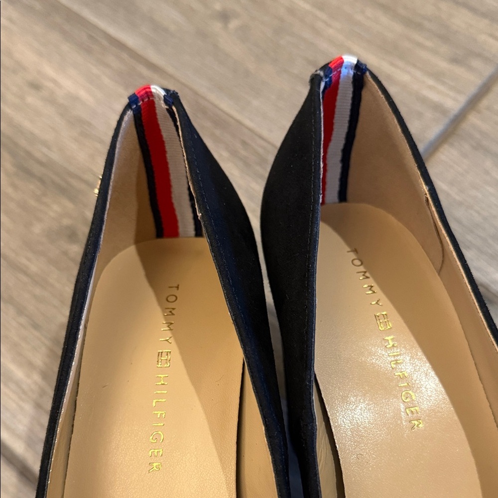 Tommy Hilfiger Abilene Black Block Heel Pumps Sz 7 - Picture 10 of 12